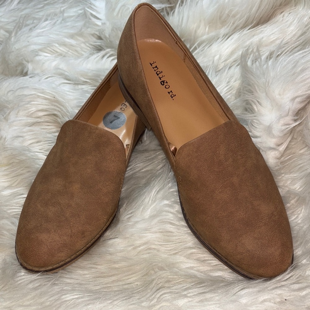 Indigo Suede Slip On Brown Tan Loafers Flats Women’s Size 7